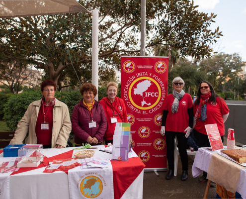 Voluntarias IFCC en Peluqueros Solidarios